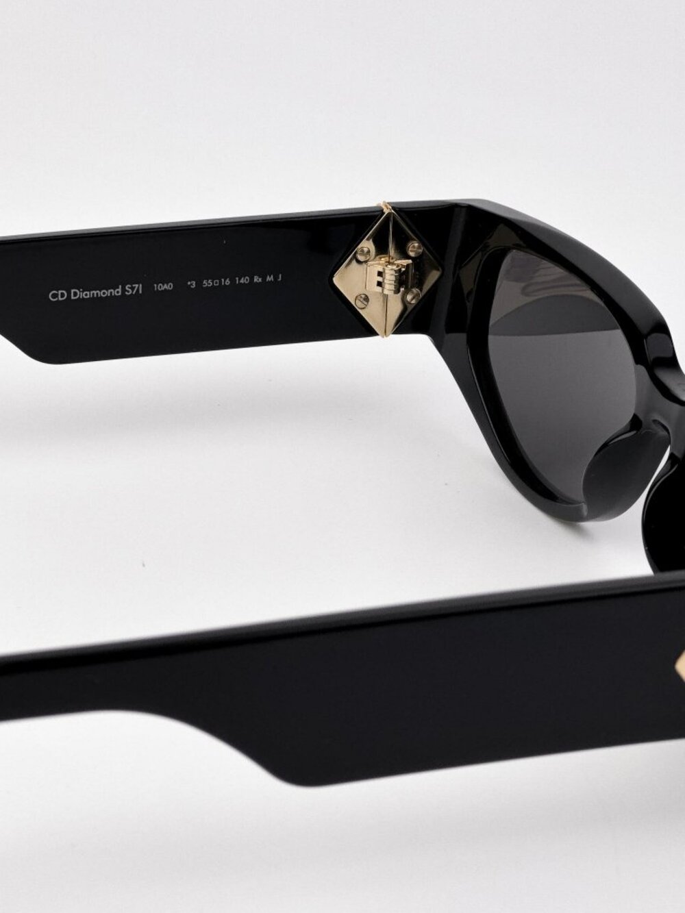 Dior CD Diamond S7I Sunglasses – Black Cat Eye with Grey Lenses (10A0) - Picture 8 of 12